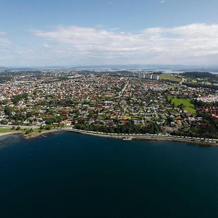 Modern And Comfortable Apartment In Attractive Neighborhood Stavanger Kültér fotó