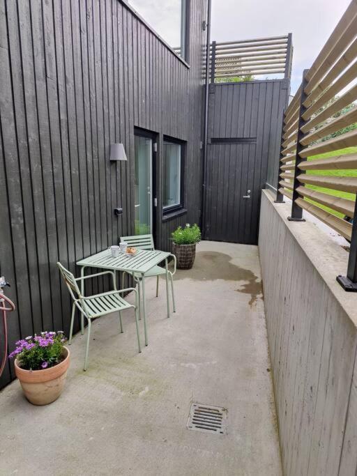Modern And Comfortable Apartment In Attractive Neighborhood Stavanger Kültér fotó